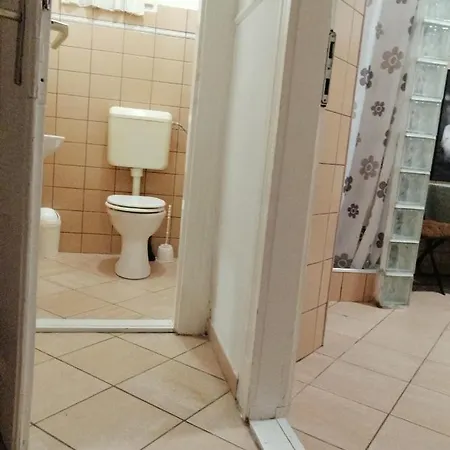 Nepkerti Vendeghaz Lejlighed Miskolc